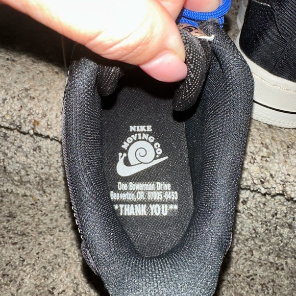 Boys Nike Air Force Ones - Picture 4 of 5